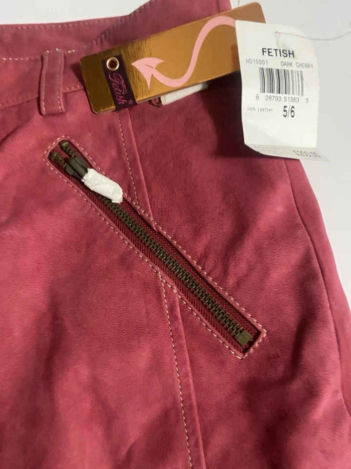 Fetish by Eve Y2K Pantalones de Motociclista de Cuero Rojo Cereza Hiphop Años 90’s -2000’s  Foto 3 de 4