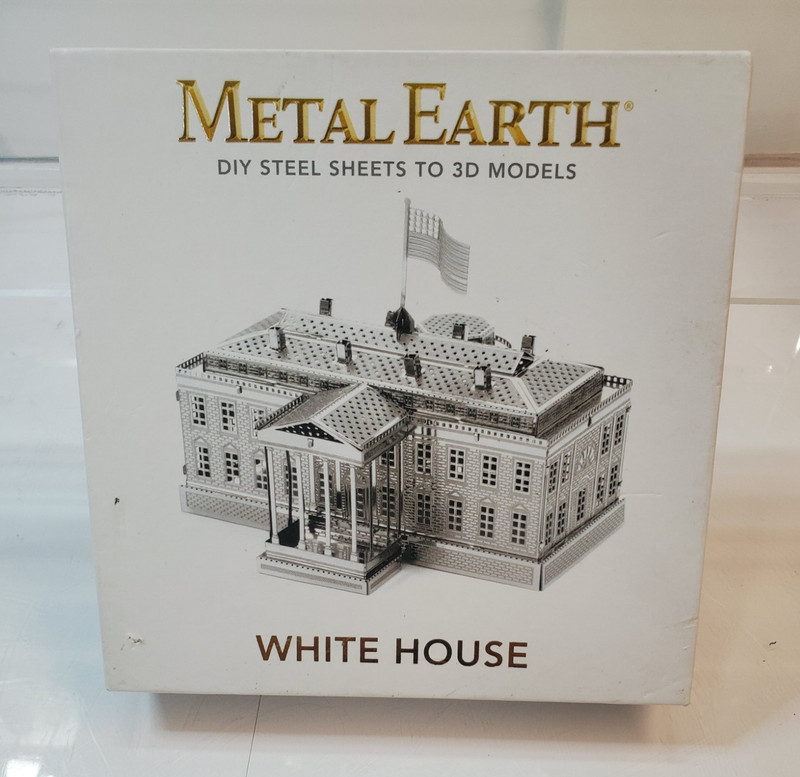 Metal Earth White House 3D Steel Sheet Model Kit, Unassembled, Silver