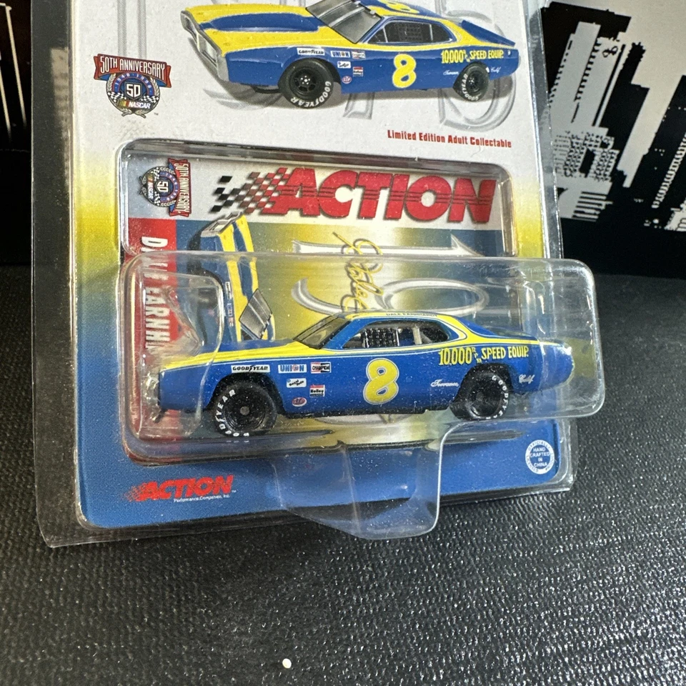 Dodge Edición Limitada 1975 Vintage Action Dale Earnhardt #8 RPM 1/64 Diecast Car Foto 3 de 4