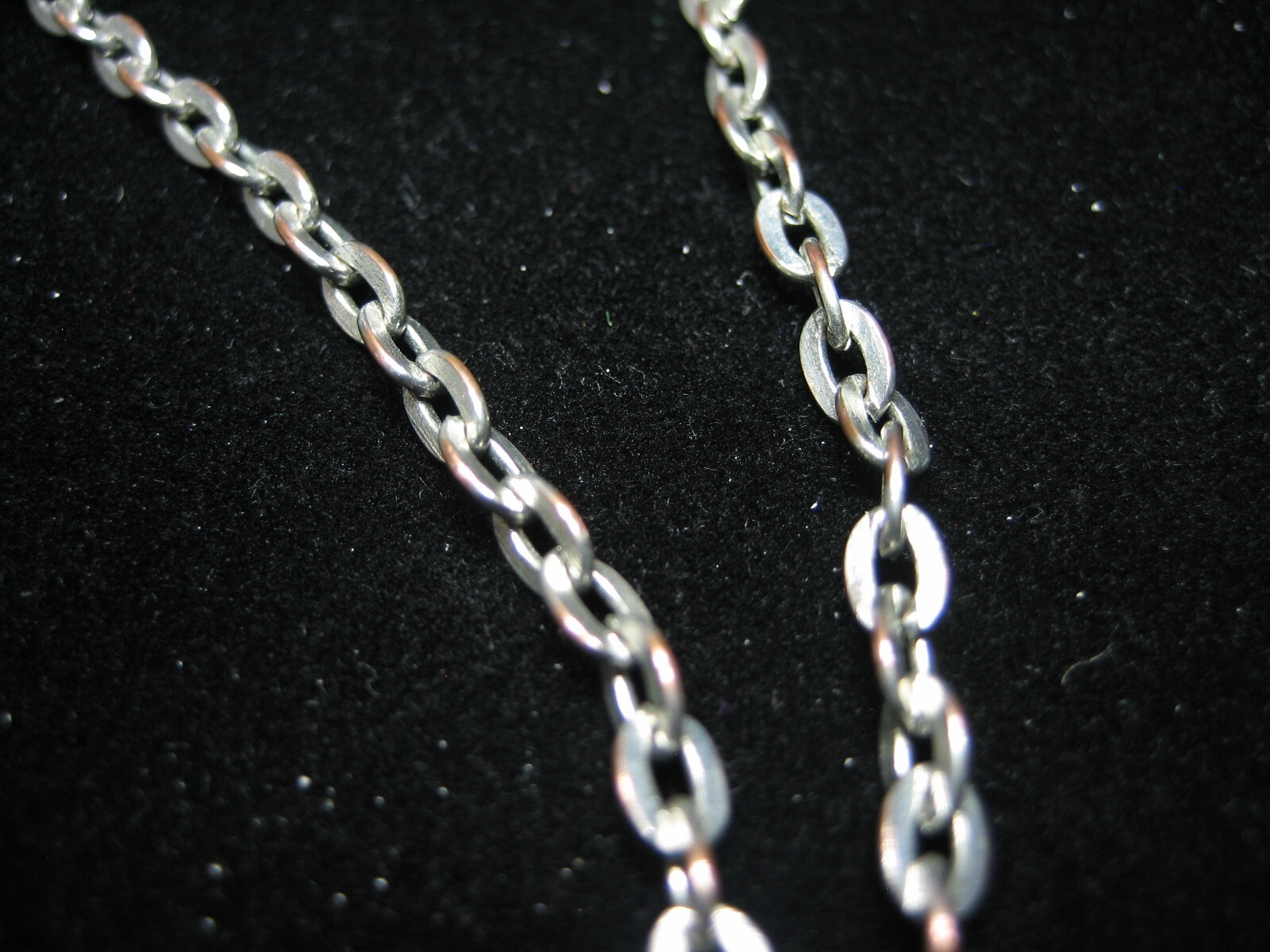 Aromatherapy Essential Oil Diffuser Necklace Lock… - image 3