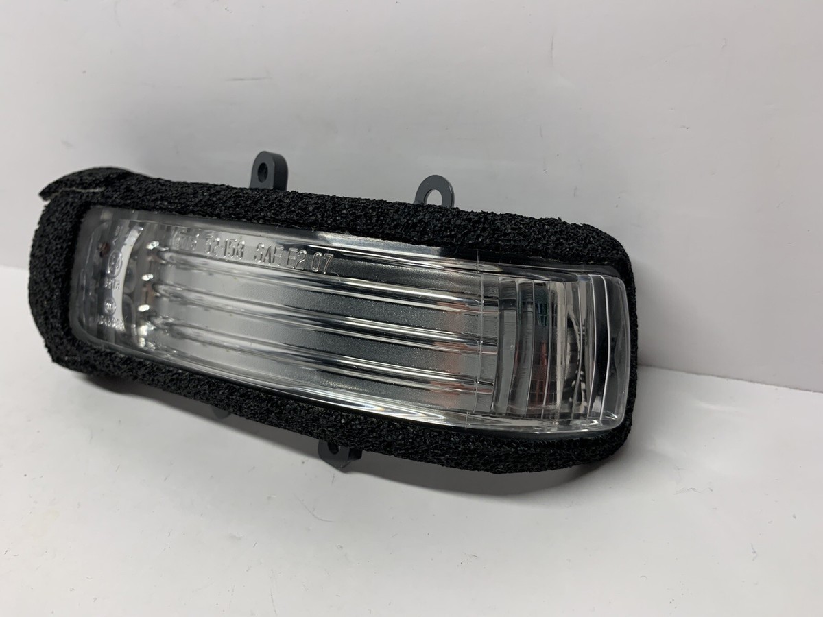 Genuine Toyota 2009-2020 Lamp Assy Side Turn Signal Left 81740 