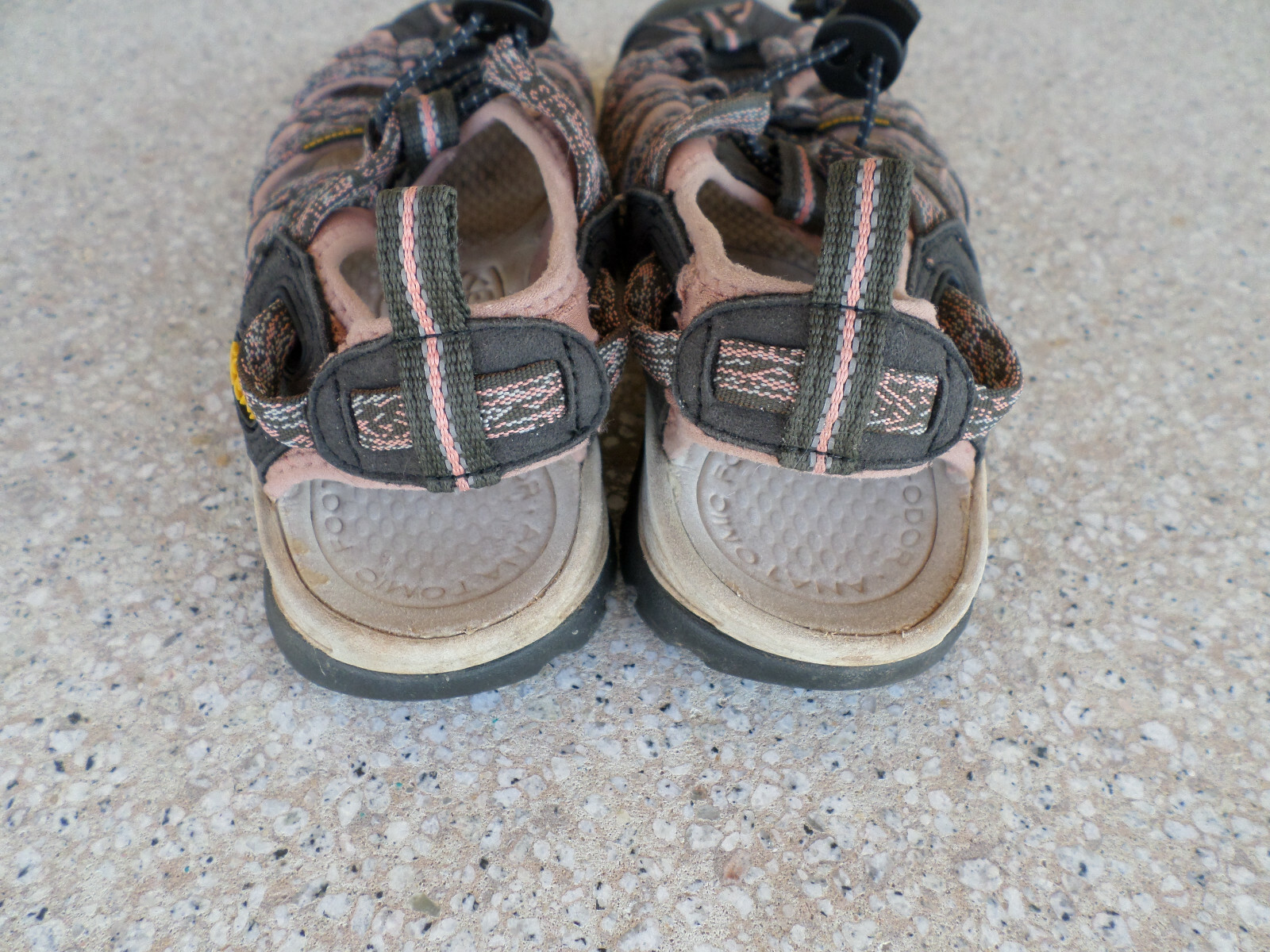 KEEN sandali in nylon impermeabile corallo e marrone donna 6 5
