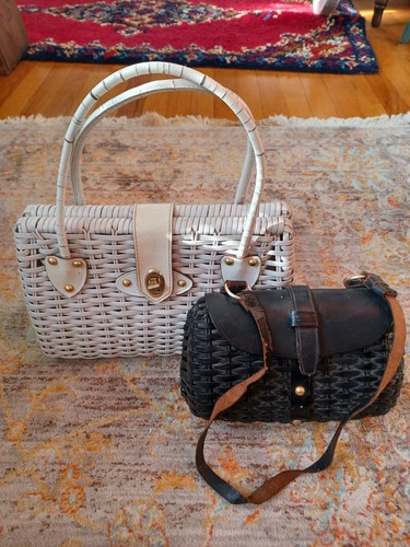 Two Vintage 60s Woven White and Black Plastic Purses Leather and Plastic Handles - Picture 1 of 18