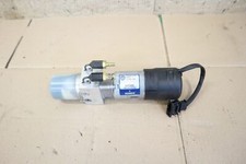 VW Touareg 7L Heckklappe Kofferraumklappe Hydraulikpumpe 7L6827449 =A