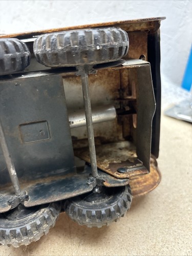 Vintage American Structo Sanitation Dept Garbage Truck Model 1960,s Tin Toy - Picture 23 of 24