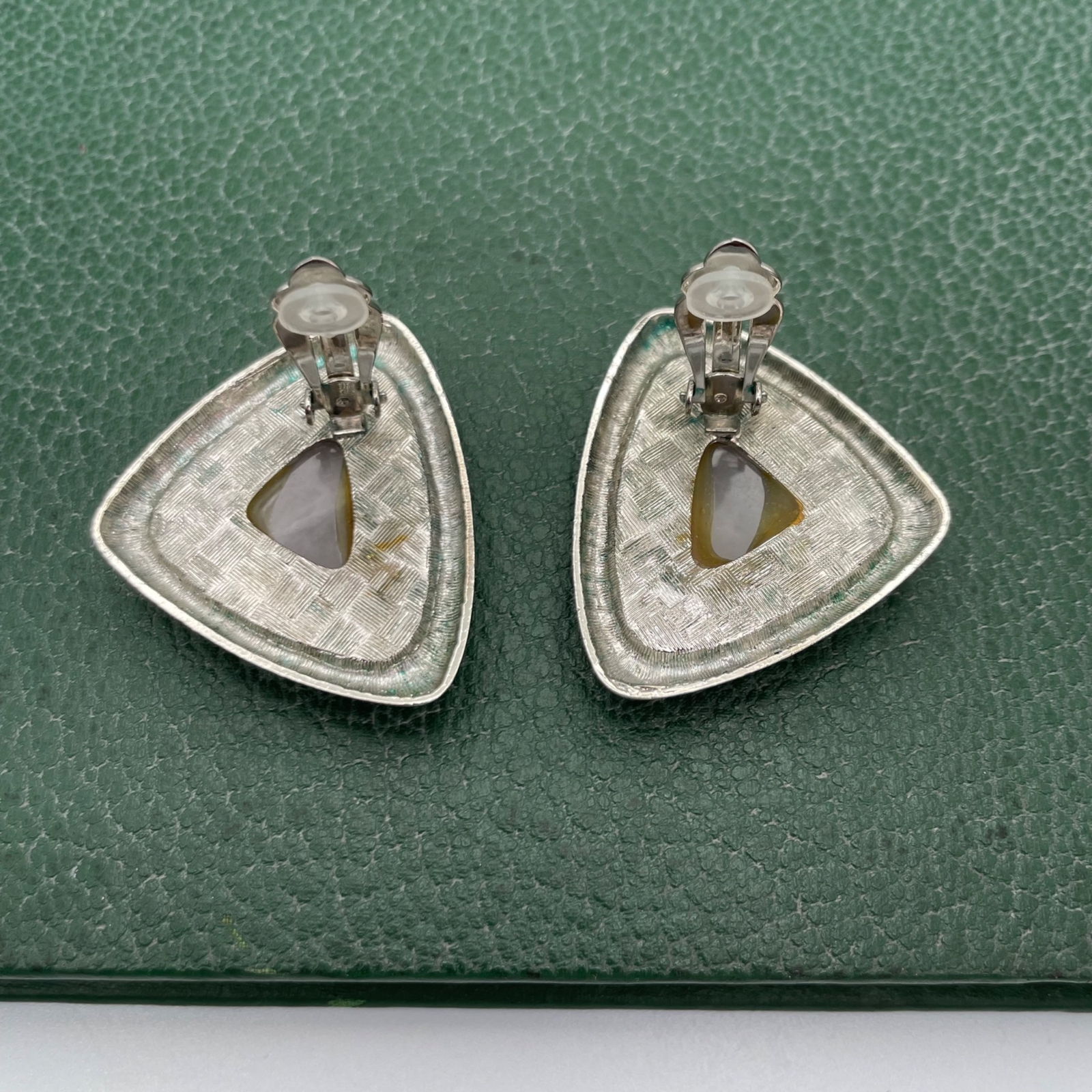 Vintage Unsigned Large Triangular Statement Quart… - image 5