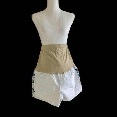 Denim Diva Women's Maternity Denim Shorts Size L Floral White