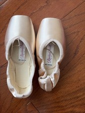 Russian Pointe Shoes