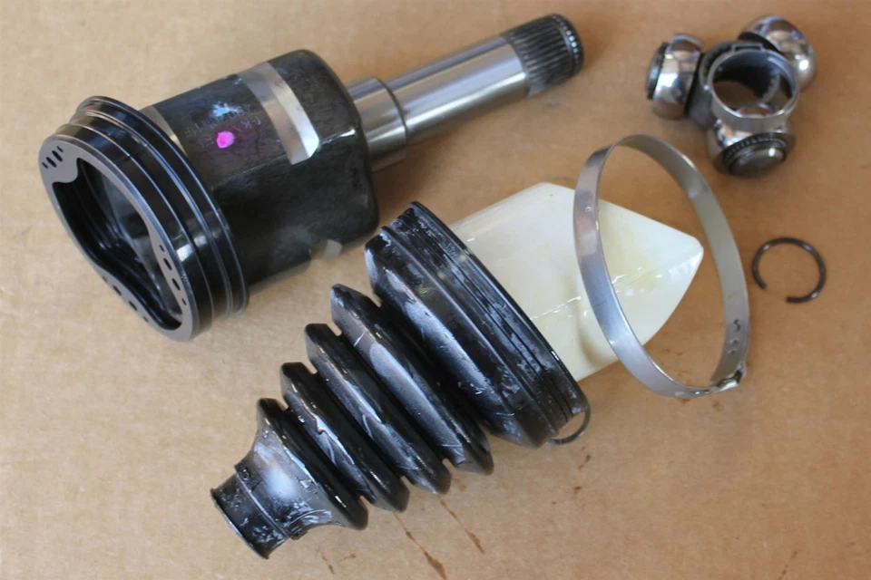 Junta CV 10-11 SRX eje trasero interior 20894138 AWD lado derecho Cadillac OEM de fábrica Foto 2 de 4