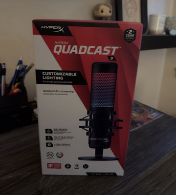 HyperX QuadCast S USB Microphone Customizable Lighting, PC/Mac/PS5/PS4
