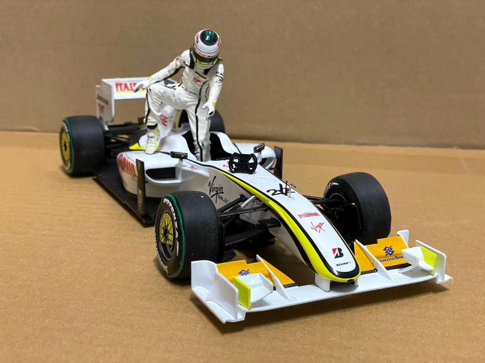 Brawn GP Jenson Button GP Brazil 1/18 Weltmeister 2009 - Bild 2 von 4