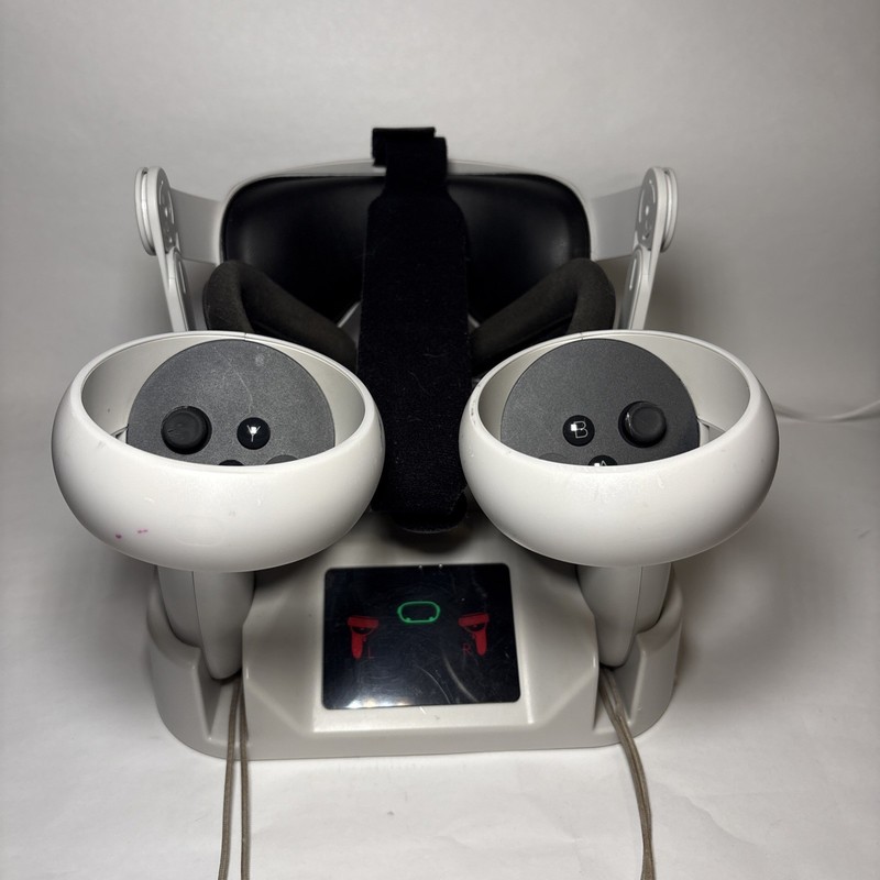 Meta Oculus Quest 2 White Standalone VR Headset with Controllers & Charging Dock