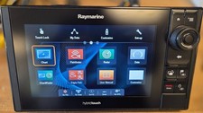 Raymarine eS97 HybridTouch GPS Chartplotter -...