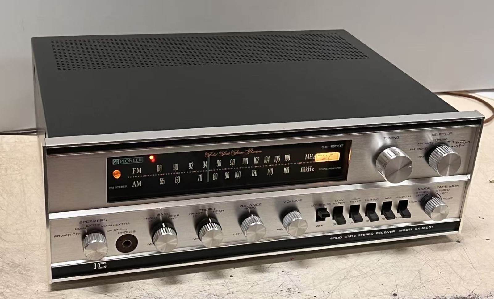Pioneer SX-1500T vintage audio equipment - eBay listing photo 1