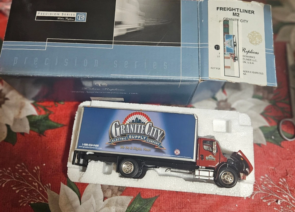 Tonkin Replicas Truck 1:53 Scale Diecast Cars, Trucks & Vans for