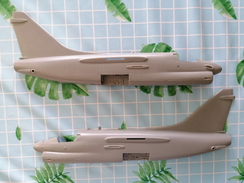 MONOGRAM 1/48 A-7 CORSAIR II ITEM N° 5418 - Immagine 3 di 4