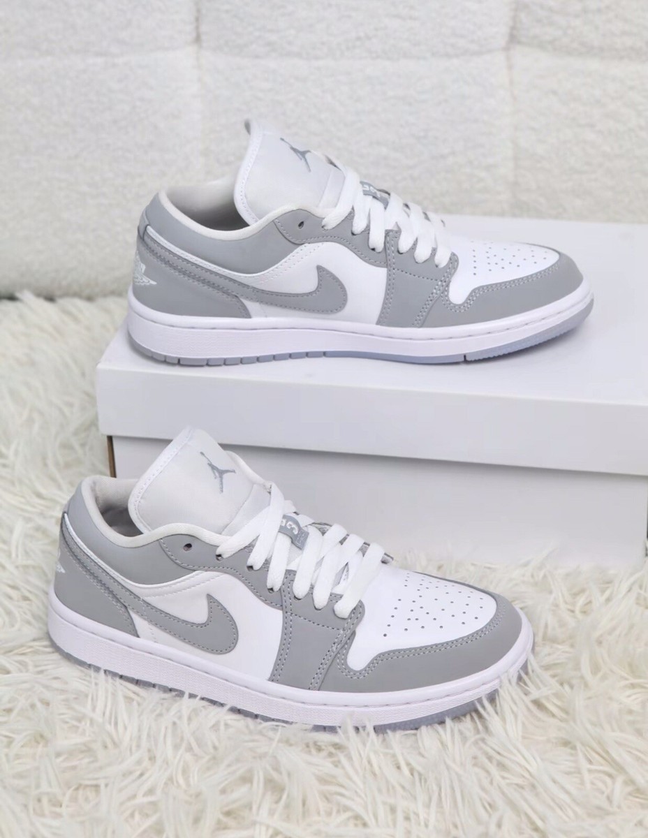 Nike Air Jordan 1 Low Wolf Grey Aluminum Women's Size 8W Nike Air Jordan 1 Low Wolf Grey Aluminum Women's Size 8W