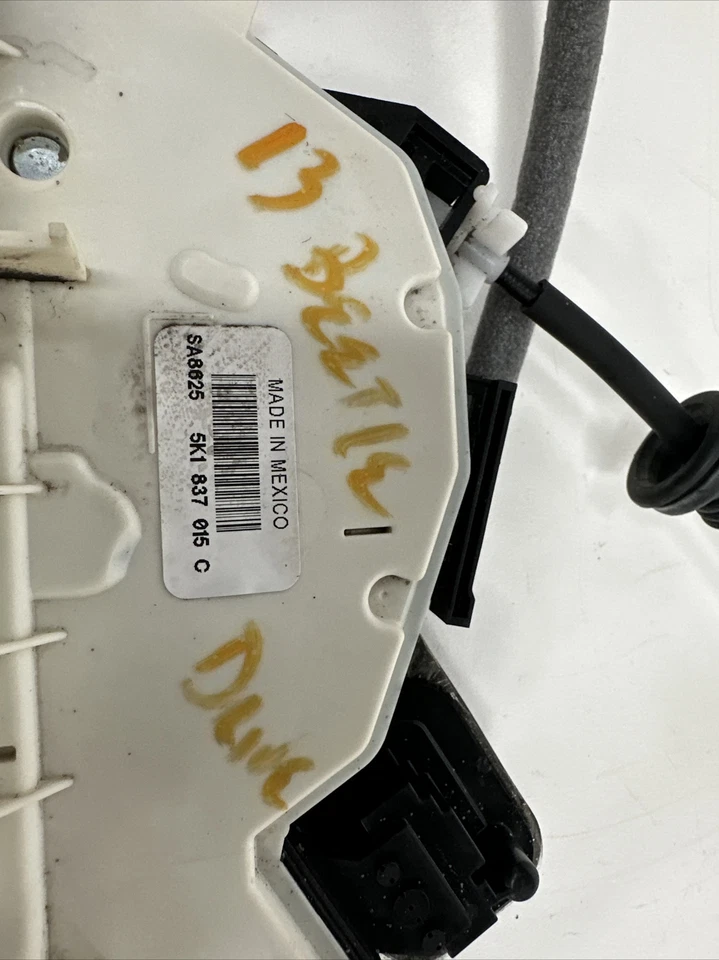 2011-16 Volkswagen Jetta Passat Beetle Left Driver Door Lock Actuator 5K1837015C - Image 2 of 4