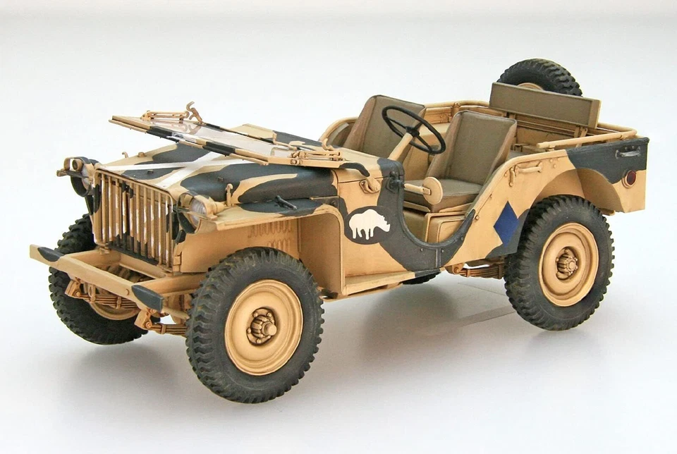 EBBRO 1:24 KIT AUTO MILITARE JEEP BRC 40 BRITISH TROOP ART 25018 - Immagine 2 di 3