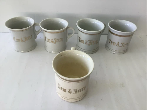 Five (5) Vintage Tom & Jerry Mugs White Ceramic w/ Gold Trim *Japan*