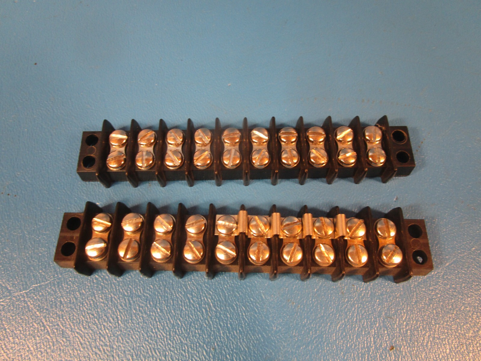 LOT OF 2 Cinch 10-140, Barrier Terminal Blocks, 10 Position