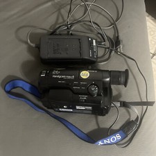 Sony Handycam Video 8 CcD-TR78 NTSC HIFI STEREO with adapter.NOT TESTED"for Part