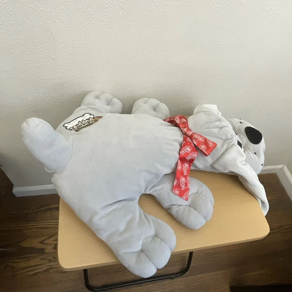 Pound Puppies Collector’s Edition Mike Bowling Grey Puppy With Red Bow - Image 3 of 4