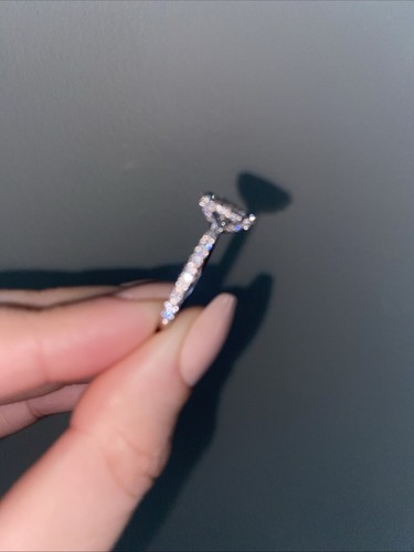 14K white gold 2.65 Carat Lab Grown Diamond Engagement Ring - Picture 7 of 12