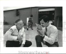1991 Press Photo Max McRae & Stephan Flannigan at Teledyne Mecca in Houston
