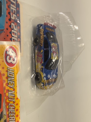 Richard Petty #43 General Mills Lot 5 Cereal Box NASCAR Die Cast 1/64 Cars New - Picture 2 of 6