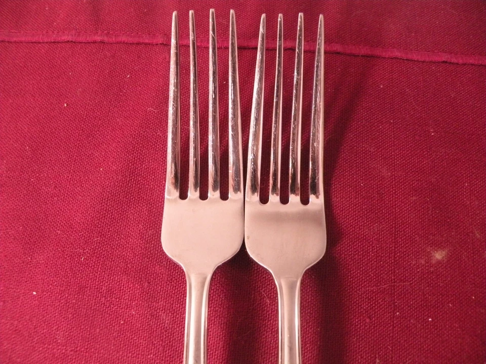 Set Of 2 Dinner Forks Ashland Matte Reed & Barton Frost Stainless 8 1/8" - Image 2 of 4