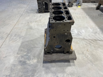 #ad Caterpillar 3304 block 7N 5454 $750.00