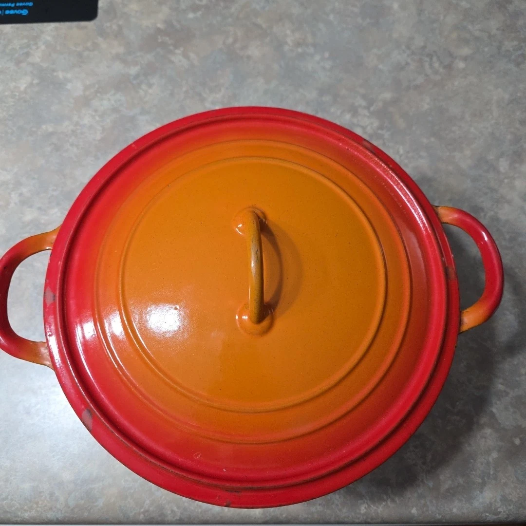 Vintage Descoware Belgium Lidded Dutch Oven FE 8-2D 3 Qt Pot-Orange Flame-Rare