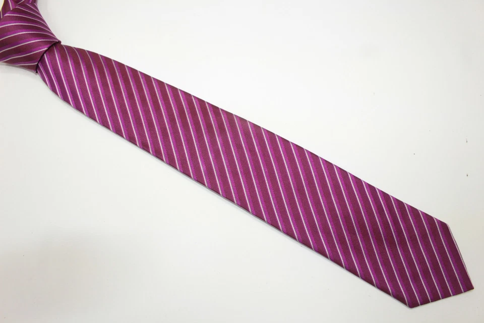 Corbata de seda HUGO BOSS hecha en Italia F87855 Foto 2 de 4