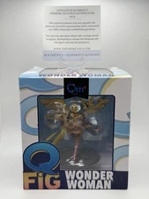 2015 Quantum Mechanix Q Fig Wonder Woman DC Comics  Signed Gal Gadot with COA!!