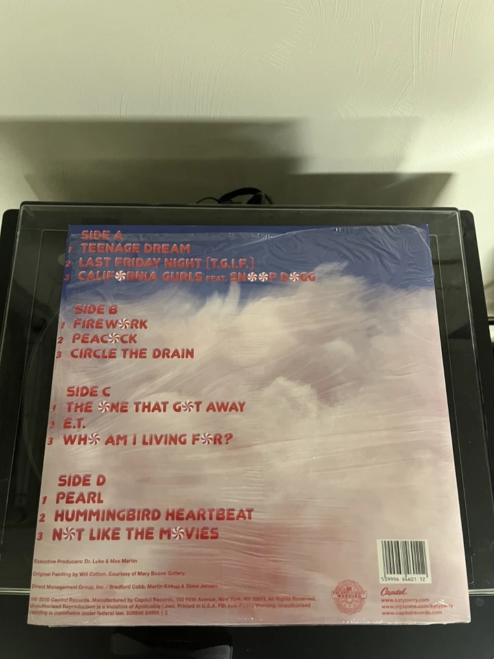 Katy Perry - Teenage Dream 2xLP (Original US Pressing on WHITE Vinyl)! - Image 2 of 2