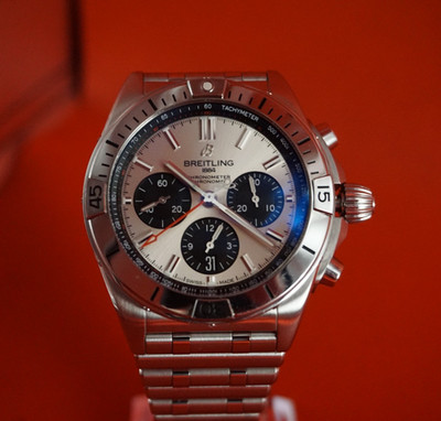 Breitling Chronomat 24mm Silver Dial SS men's watch B01 AB0134101G1A1