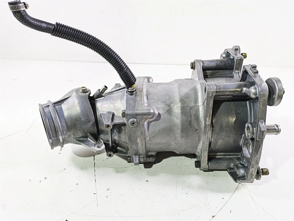 Yamaha Waverunner VX1050 2020 Deluxe Jetpump Jet Pump Set 6EY-R1321-01-00 Foto 3 de 4