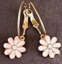 Beautiful Pale Pink Flowers with Rhinestones and Gold Trim Dangle Hoop Earrings.