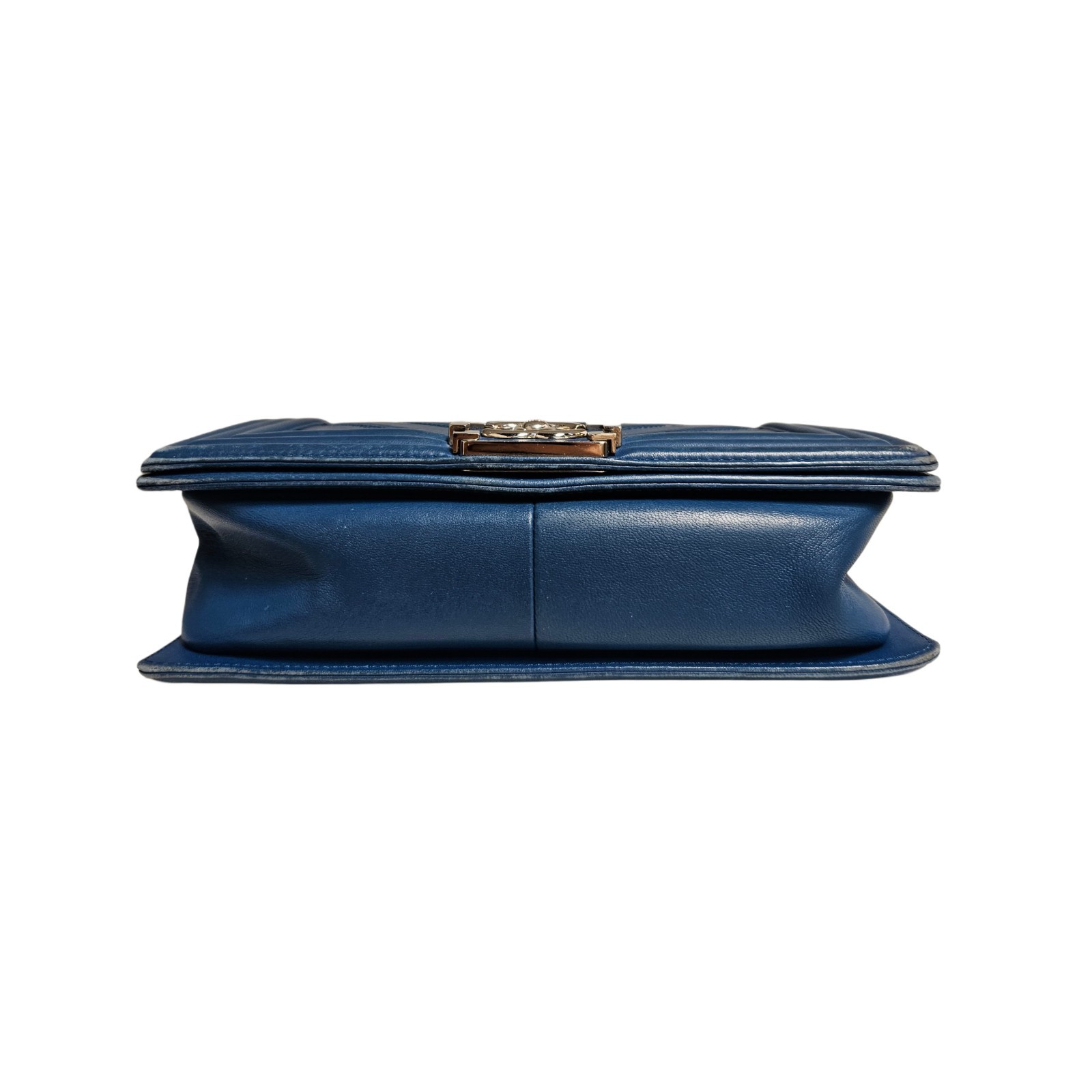 Chanel Blue Chevron PVC & Leather Medium Boy Flap Bag image 9