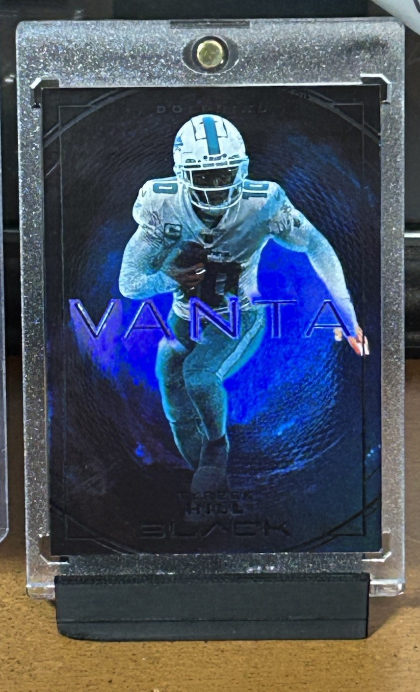 2023 Panini Black Tyreek Hill Vanta VA-12 SSP Case Hit