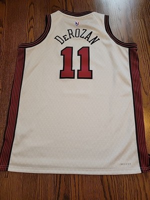 Nike Demar Derozan Chicago Bulls Jersey NBA Basketball Youth Size