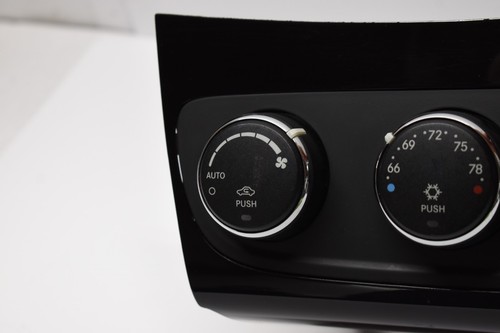 2011-2014 Chrysler 200 Automatic AC Heater Climate Control 1SW68DX8AD H2K23 - Picture 7 of 18