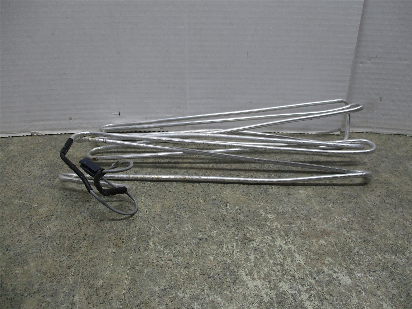 BOSCH REFRIGERATOR DEFROST HEATER PART # 00682510