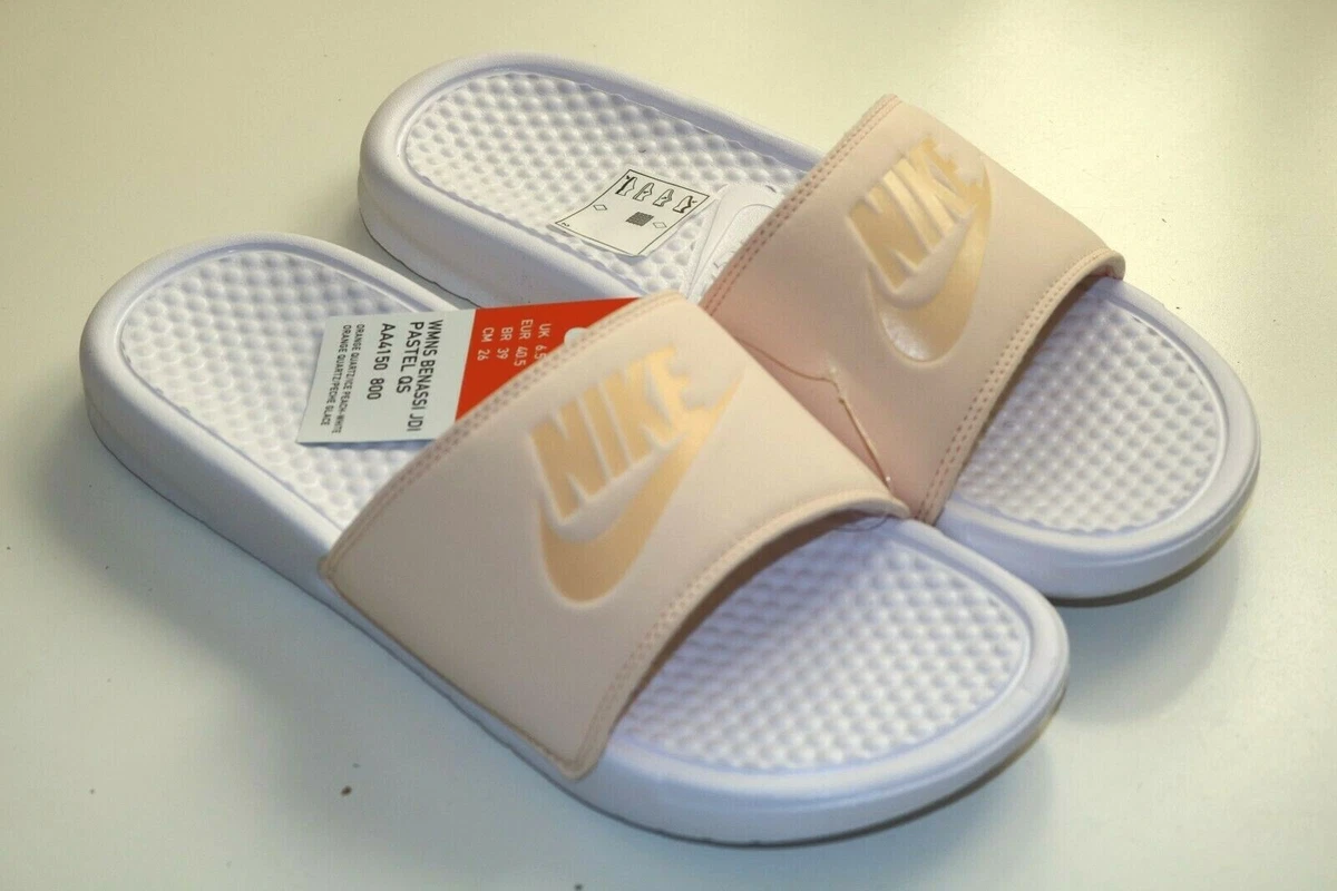 Nike benassi hotsell pastel qs