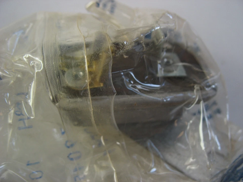 NOS FORD CORTINA MK2 GT-1600E-LOTUS VOLTAGE REGULATOR INSTRUMENT C5BH-10804 1965 - Image 4 of 4