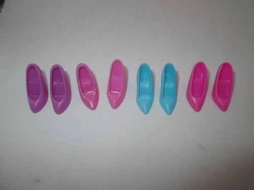 Vintage Barbie Shoes ~❤️~ 4-Pair Pumps #152