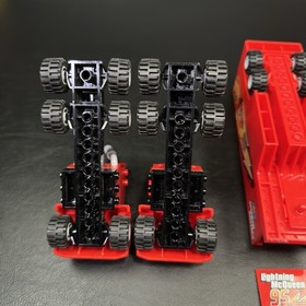 LEGO Junior Cars minifigures parts & Pieces Mack crs004 set 10745  *incomplete