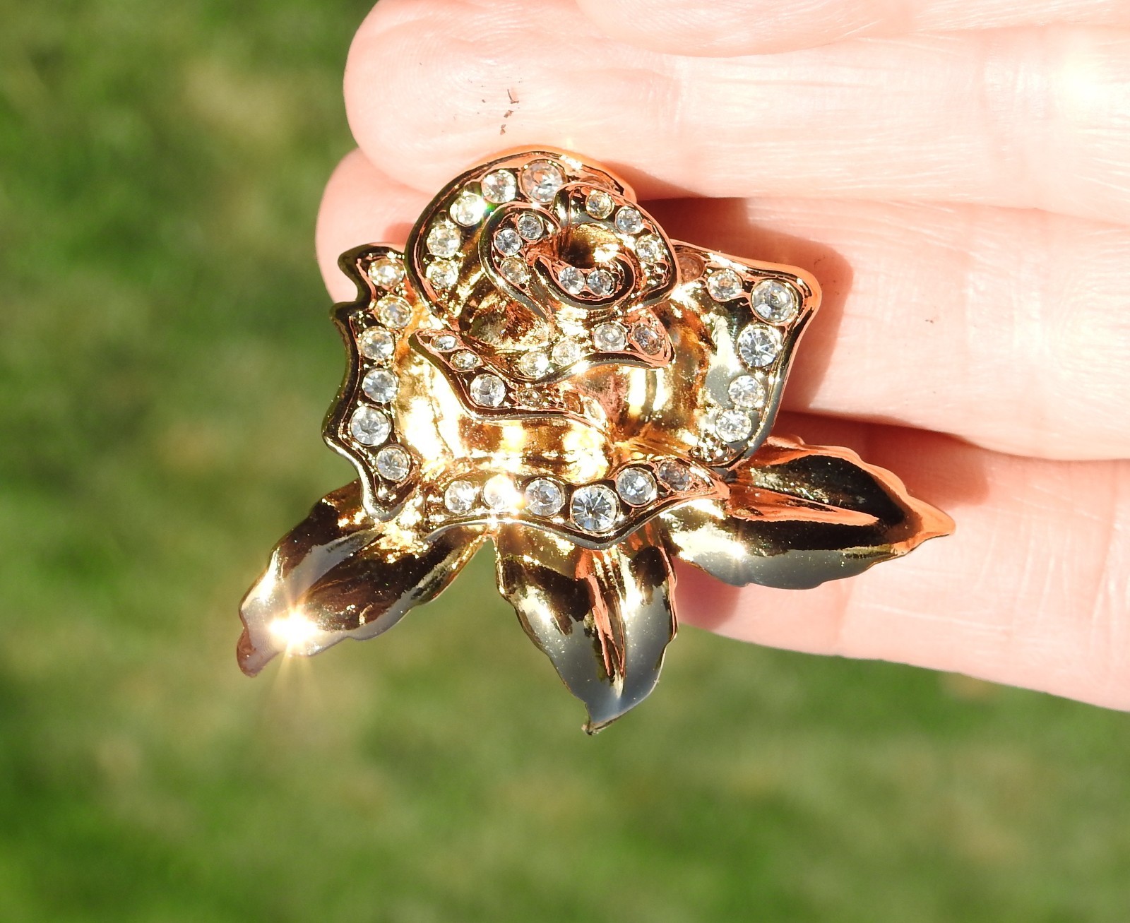 Vintage Avon Gold Tone 1990s 3D Rose with Clear Rhinestones Brooch Pin