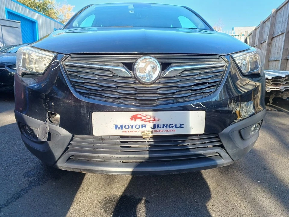 2017-2020 VAUXHALL CROSSLAND X Bumper Front Black 39097370 - Image 2 of 4